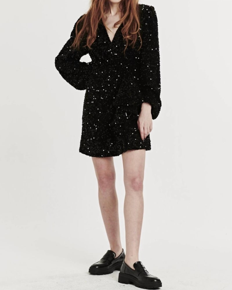Front of a model wearing a size L Mina Dress In Black in Black by DEAR JOHN DENIM. | dia_product_style_image_id:344652